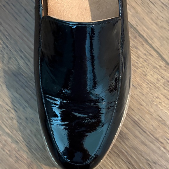 Vionic Womens Black Patton Loafers Size 8.5 - Picture 3 of 7